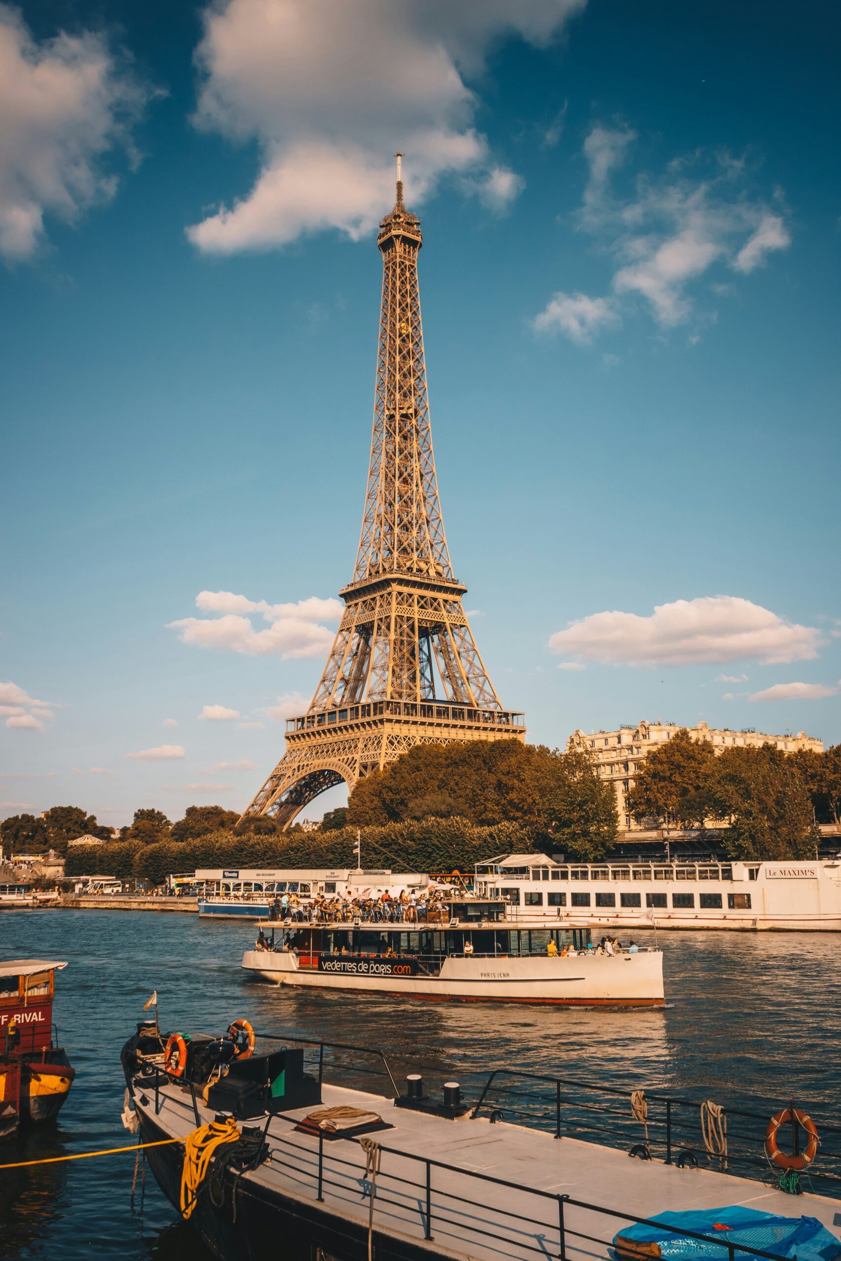 Micro entreprise france for digital nomads