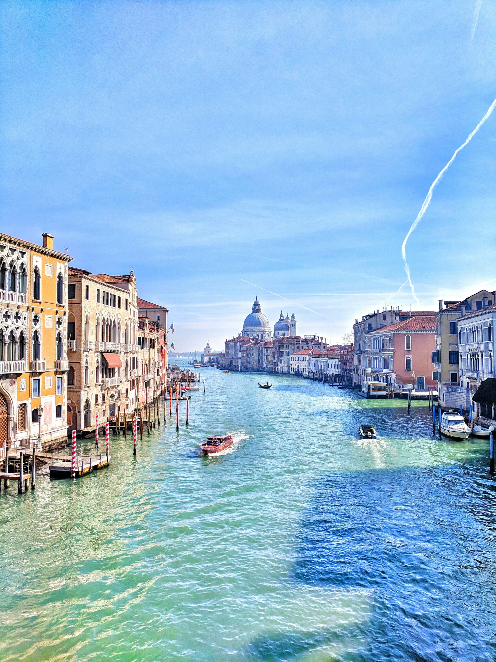 The Italy digital nomad visa will allow you to visit Venice in Italy