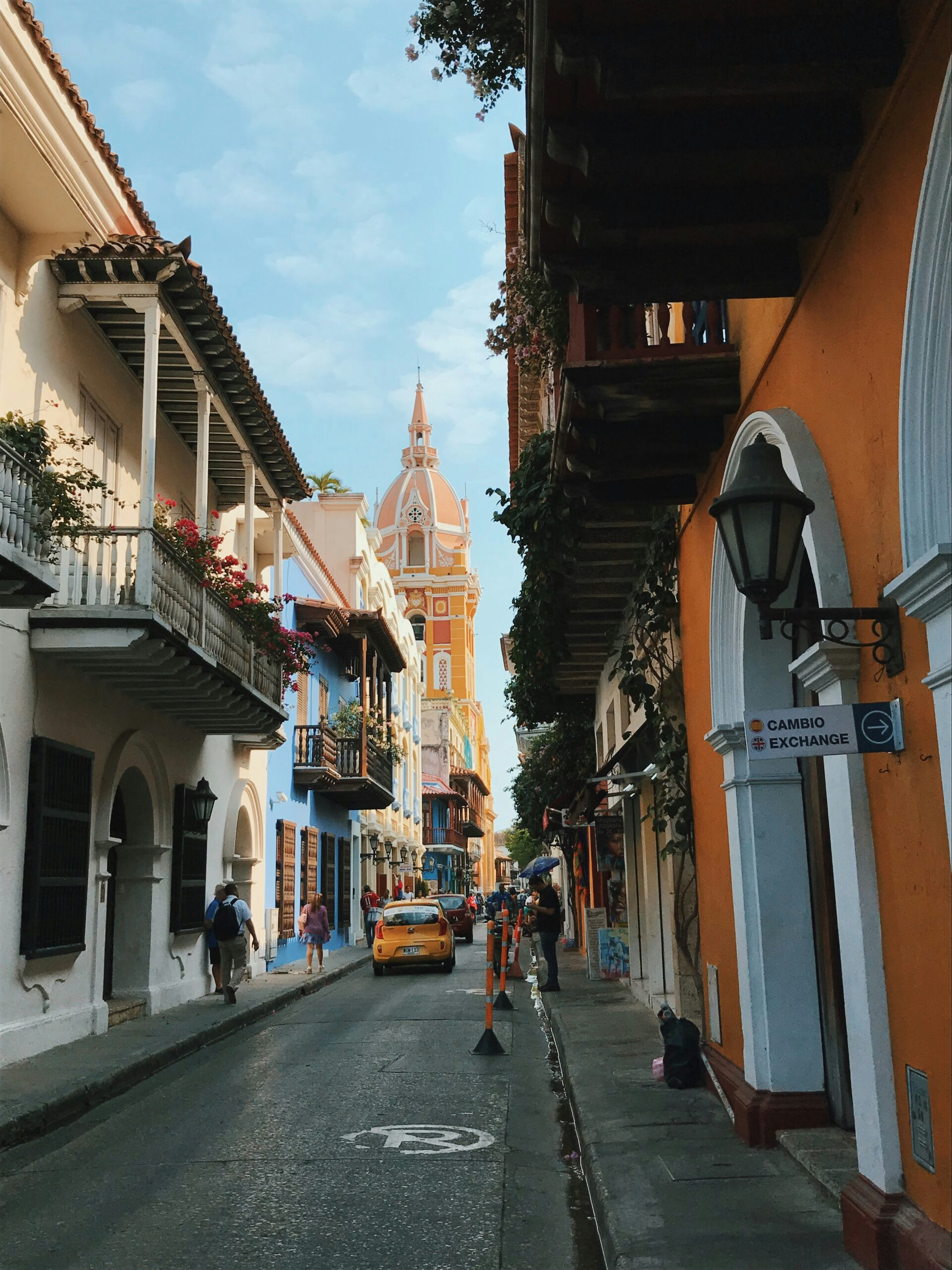 Get your Colombia Digital Nomad Visa and stroll through the streets