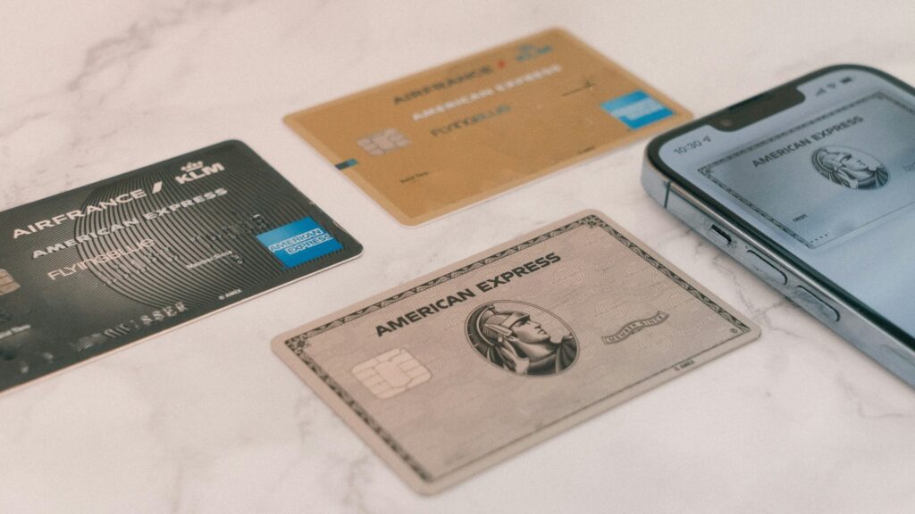 Various credit cards for digital nomads