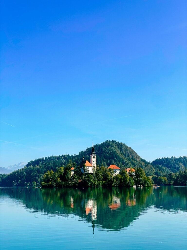 Get the Slovenia Digital Nomad Visa and visit Lake Bled